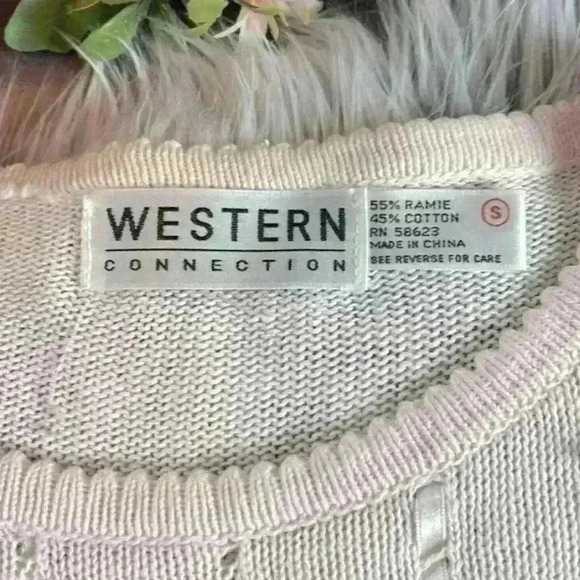 Vintage Western Connection Coquette Rose Cotton Blend Sweater Ribbons & Pearls - Picture 3 of 10